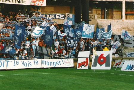 38-LYON-OM 03.jpg